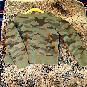 Gap Boys Crewneck Sweater